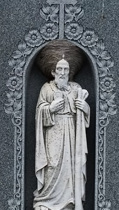 Roman Catholic statue wearing turban