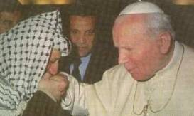 Arafat kiss Pope's ring